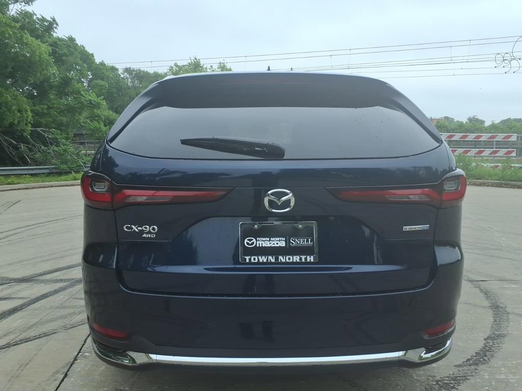 Used 2024 MAZDA CX-90 Plug-In Hybrid w/ Premium Pkg AWD/4WD image 4