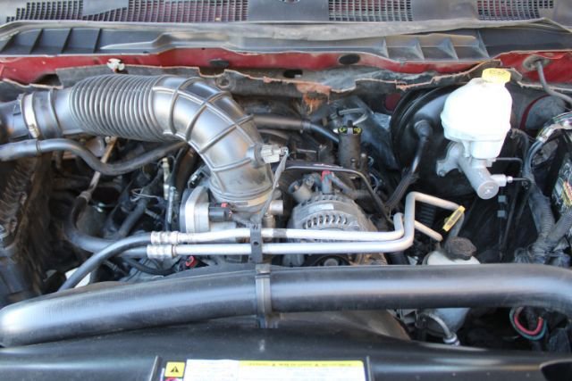 Used 2011 RAM 1500 Laramie RWD image 17