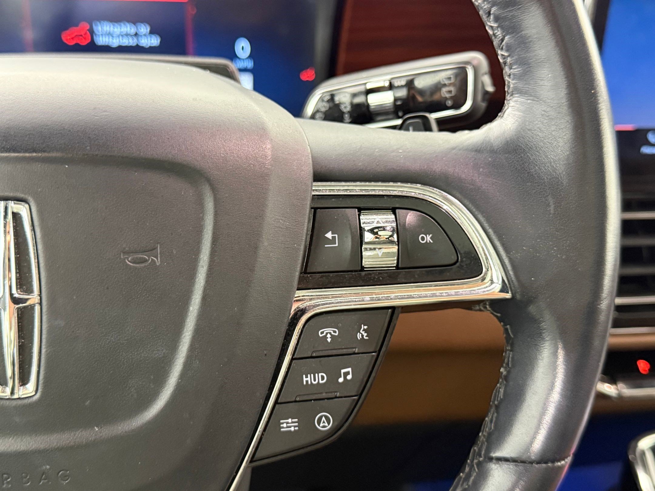 Used 2024 Lincoln Navigator Reserve image 23