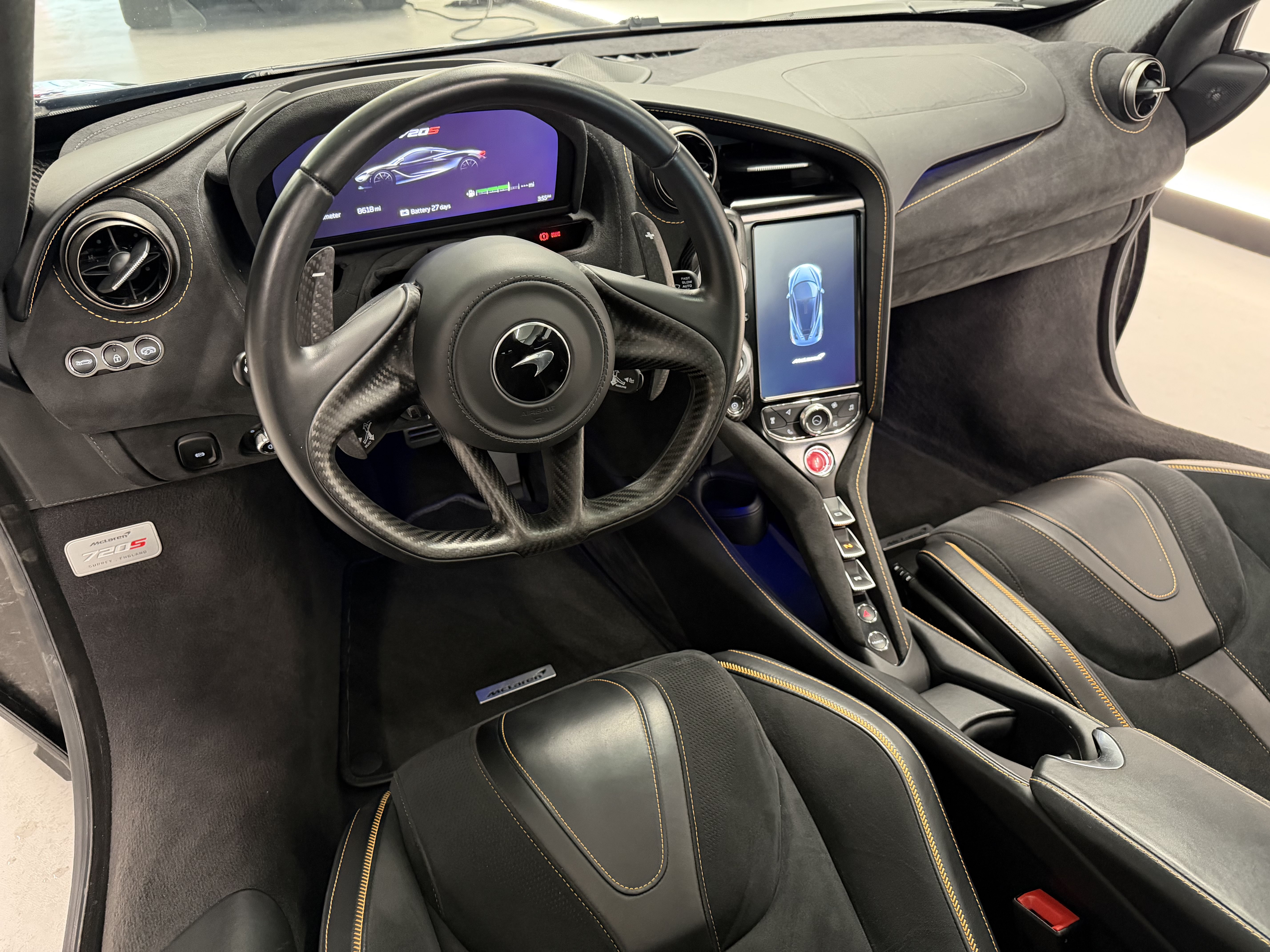 Used 2020 McLaren 720S Performance RWD image 16