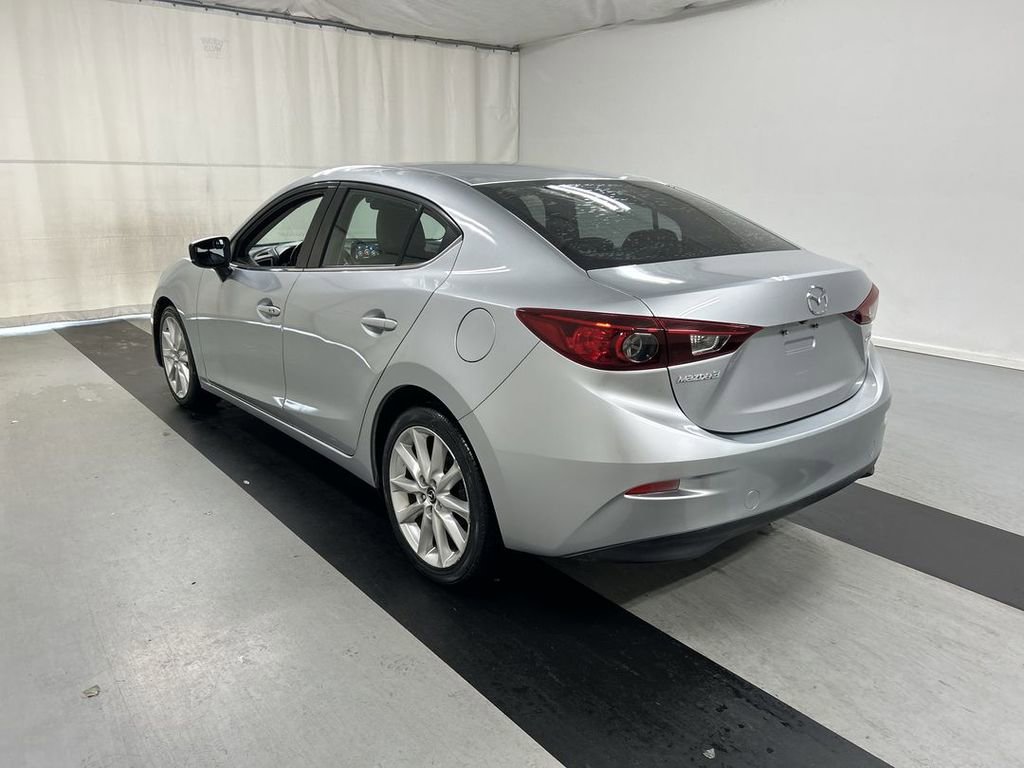 Used 2017 MAZDA MAZDA3 Touring FWD image 7