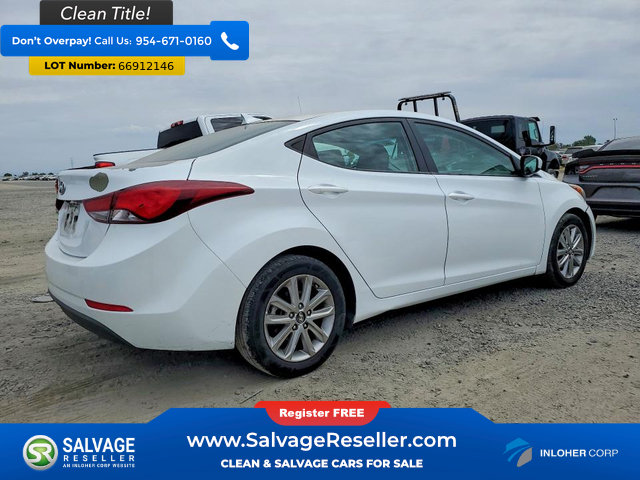 Used 2015 Hyundai Elantra SE w/ Option Group 02 FWD image 4