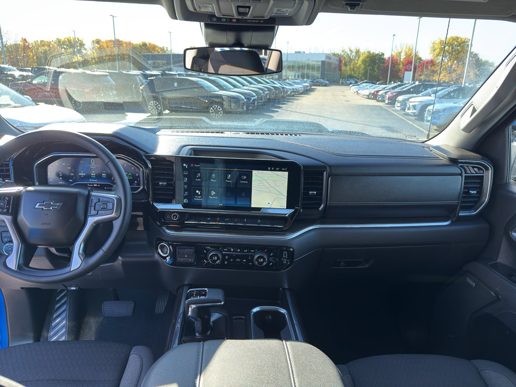 Certified 2025 Chevrolet Silverado 1500 LT Trail Boss w/ Convenience Package II image 30