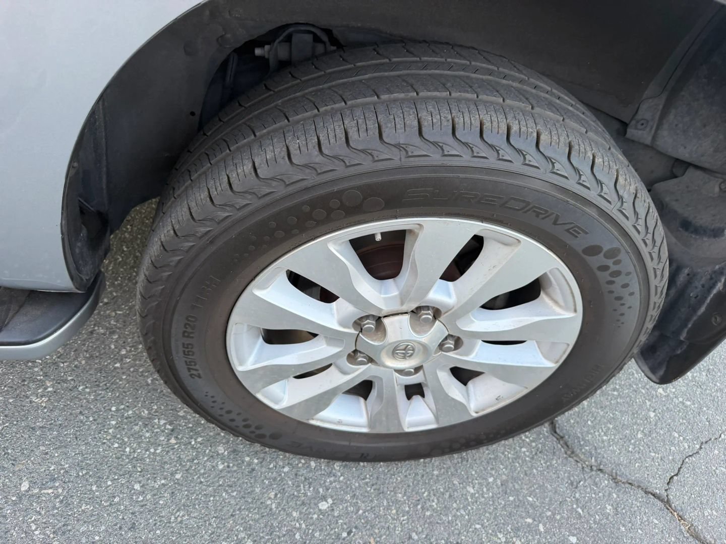 Used 2016 Toyota Sequoia Platinum AWD/4WD image 41