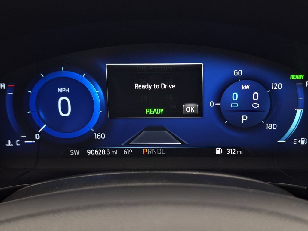Used 2020 Ford Escape Titanium AWD/4WD image 18
