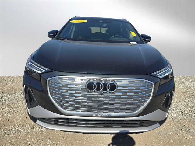 Used 2023 Audi Q4 e-tron Prestige image 8