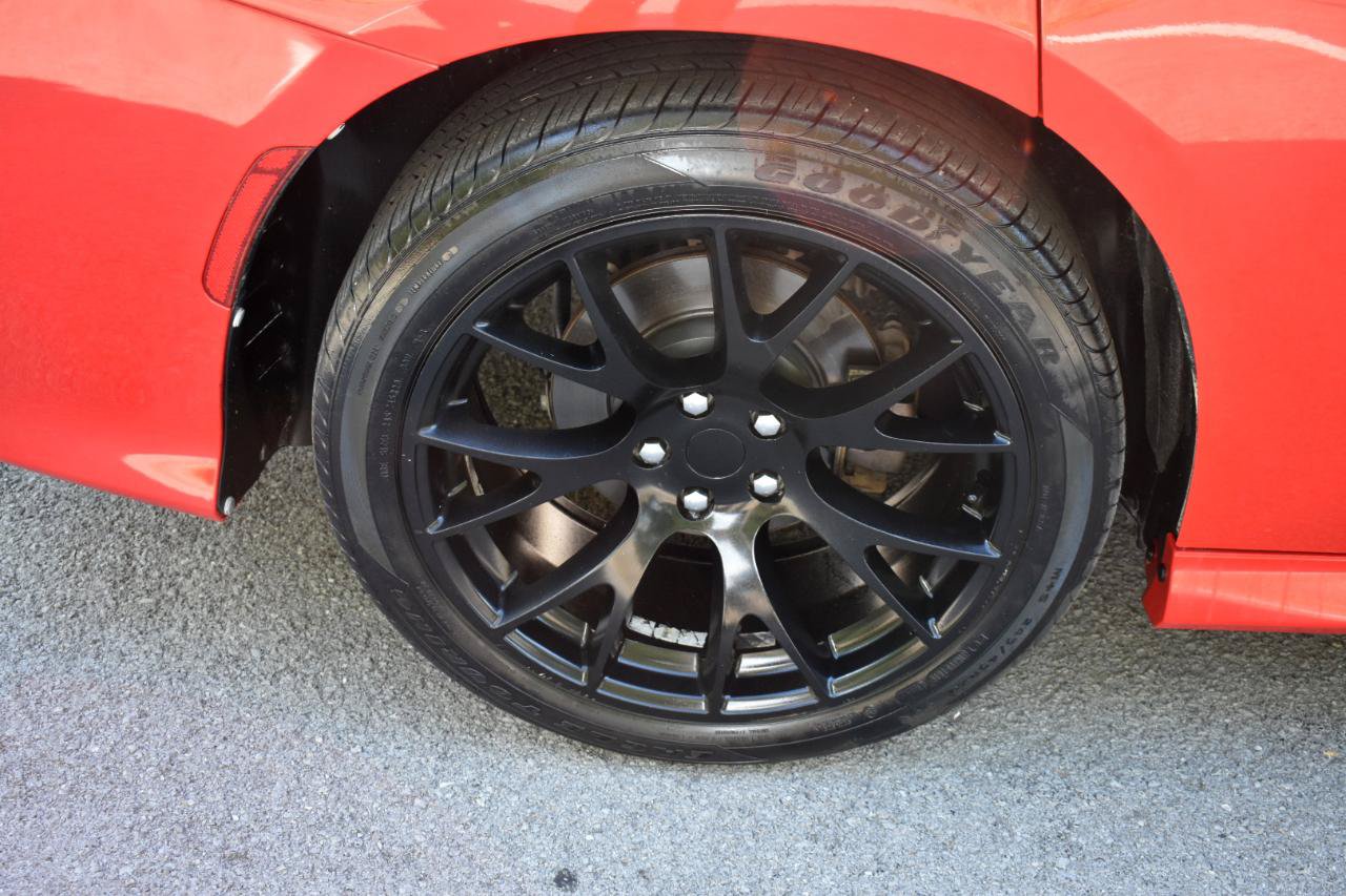 Used 2017 Dodge Charger R/T RWD image 40