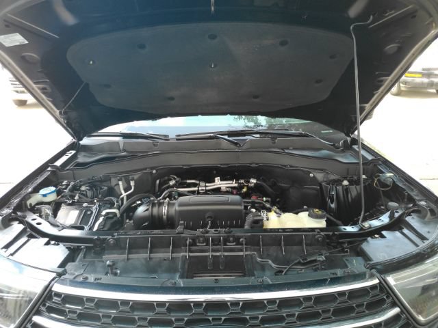 Used 2023 Ford Explorer XLT w/ Equipment Group 202A RWD image 51