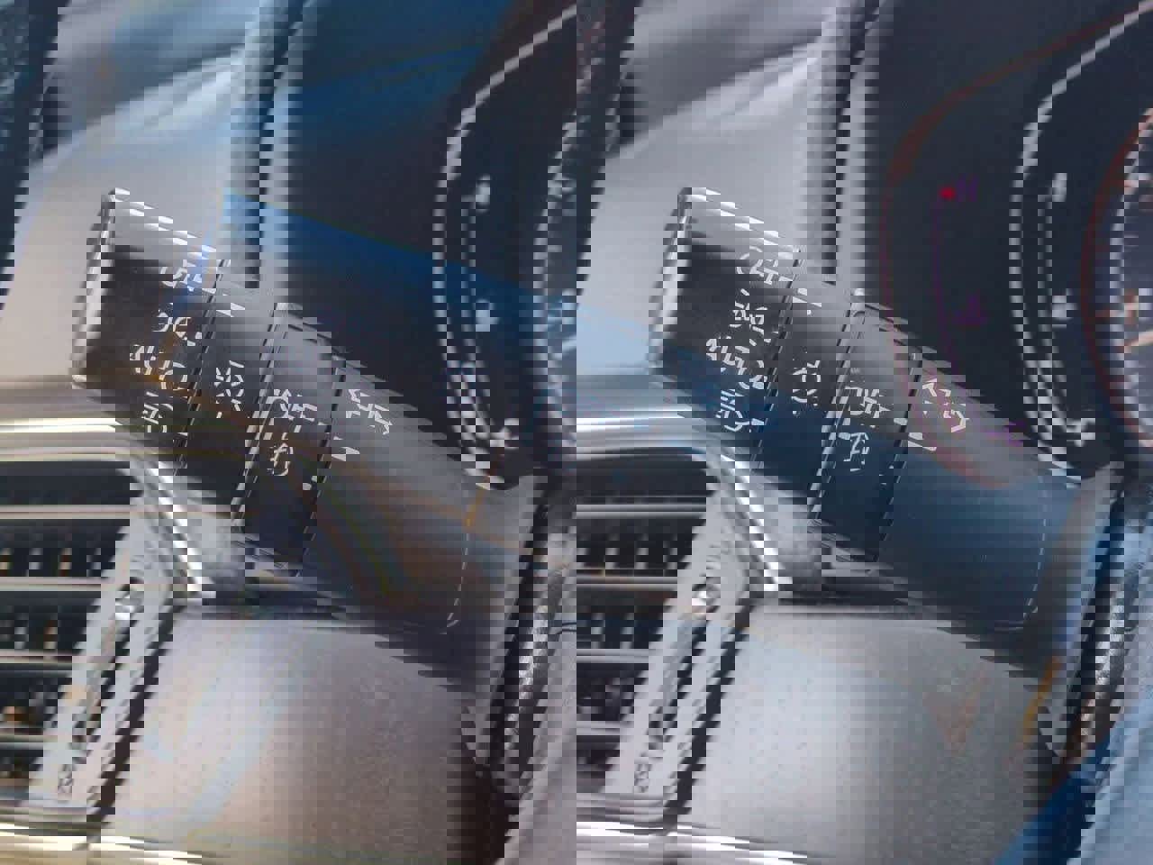 Used 2018 Honda Accord EX-L image 27