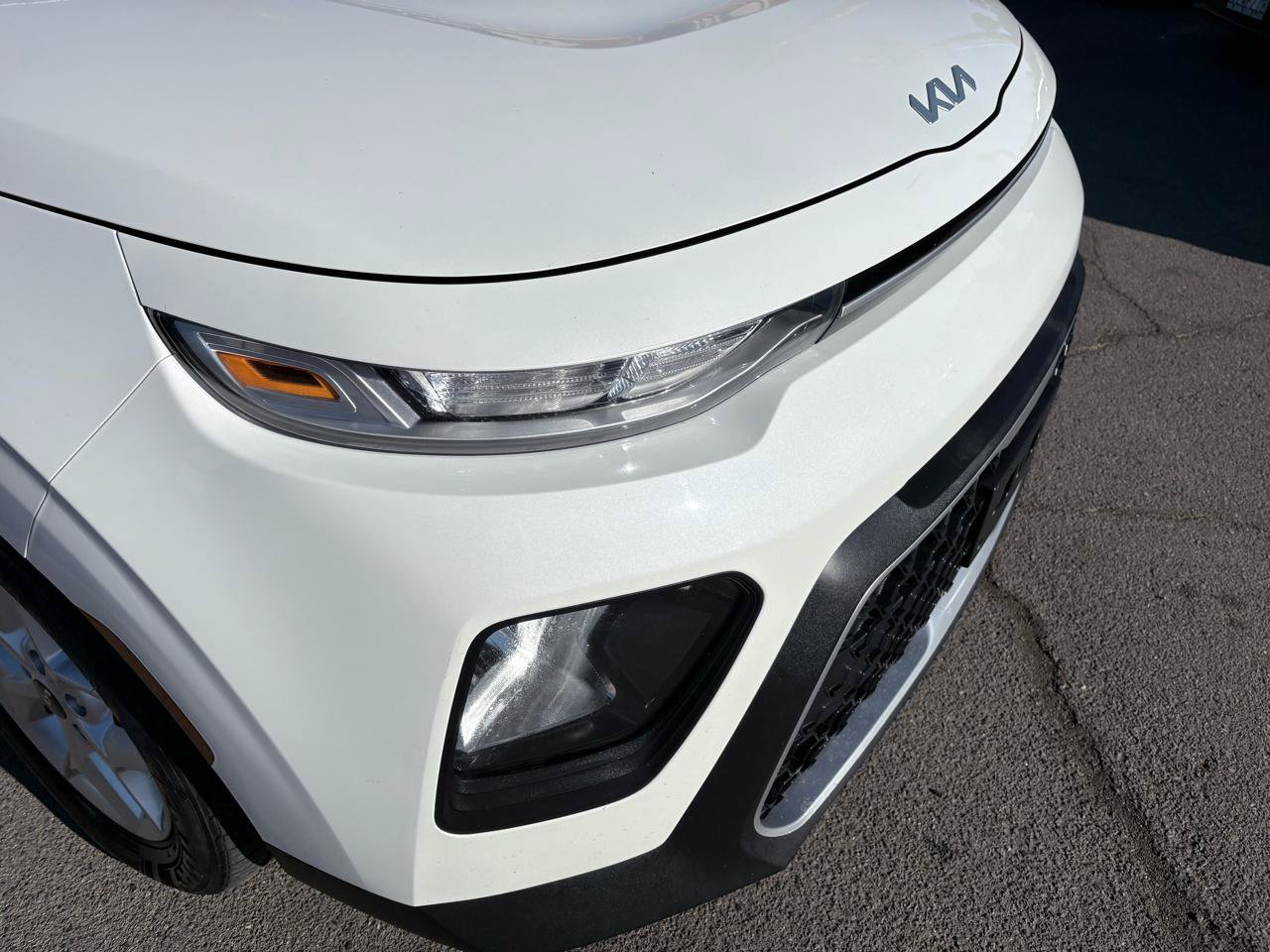 Used 2022 Kia Soul LX w/ Technology Package FWD image 17
