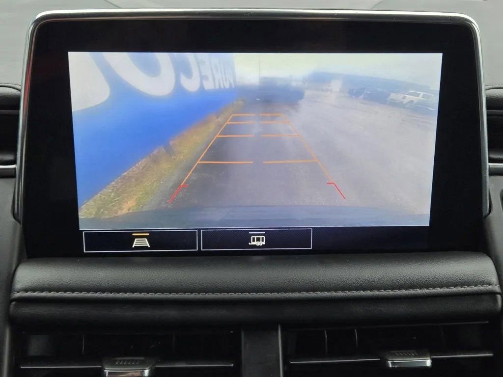 Used 2021 Chevrolet Suburban LS AWD/4WD image 9
