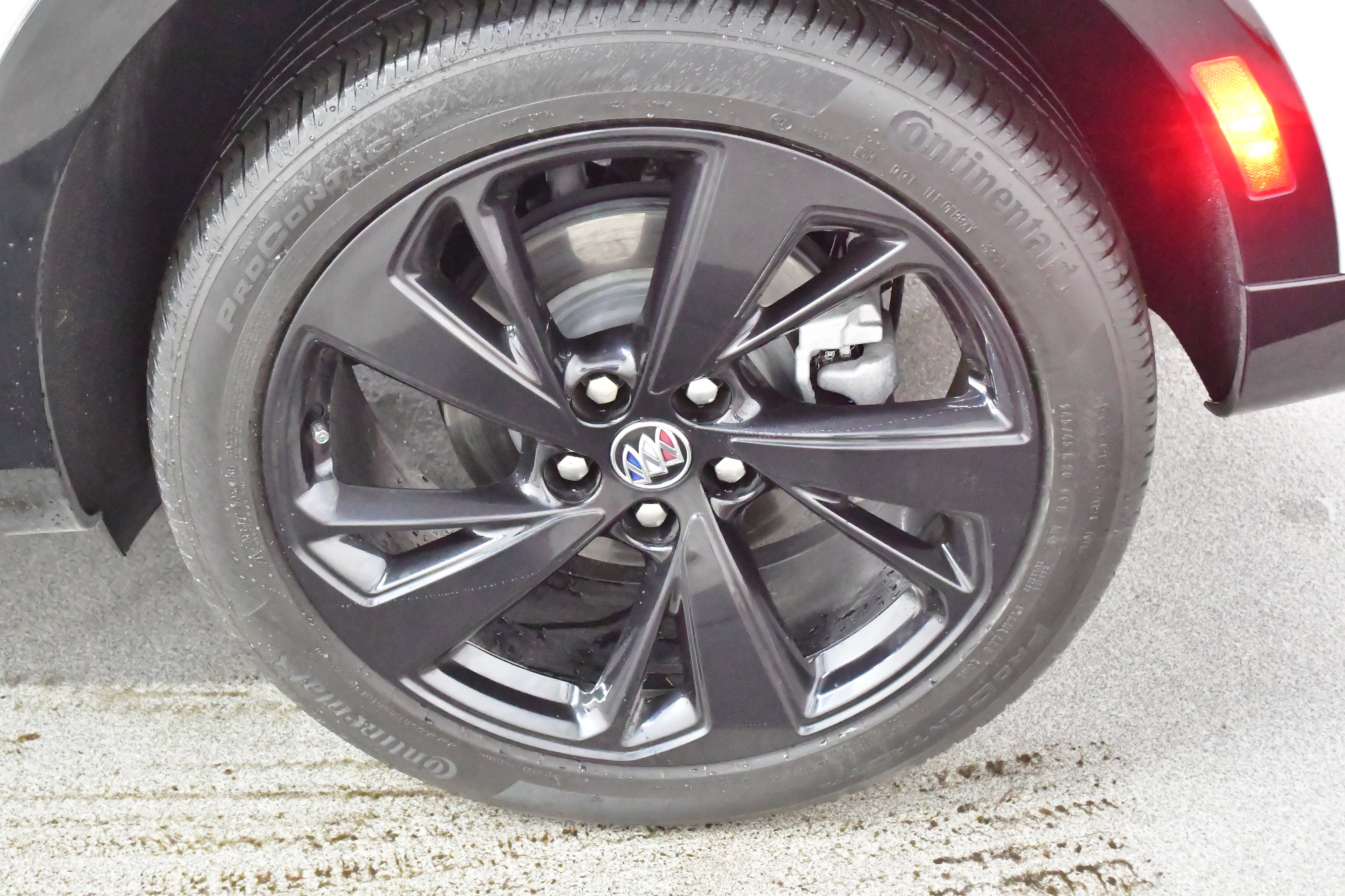 Used 2023 Buick Envision Essence w/ Sport Touring Package image 78