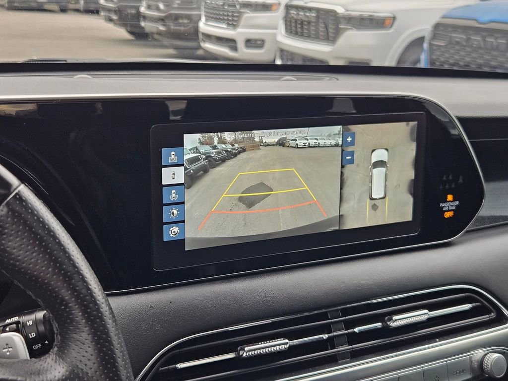 Used 2021 Hyundai Palisade Calligraphy w/ Winter Package image 25