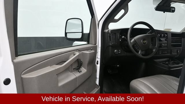 Used 2024 Chevrolet Express 3500 LS RWD image 18