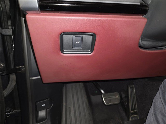 Certified 2023 Land Rover Range Rover SE AWD/4WD image 26