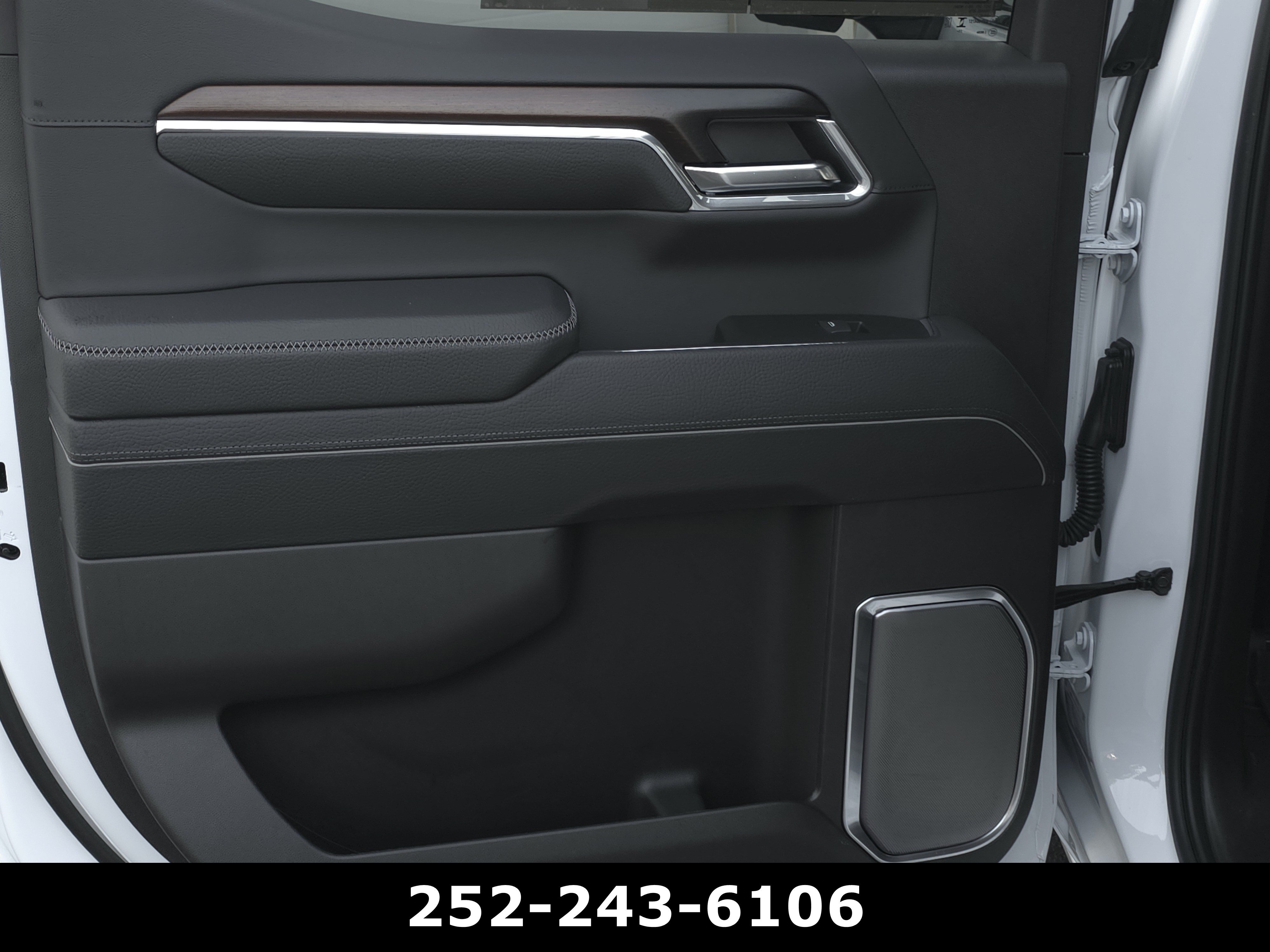 Used 2026 GMC Sierra 1500 Denali w/ Denali Reserve Package AWD/4WD image 34