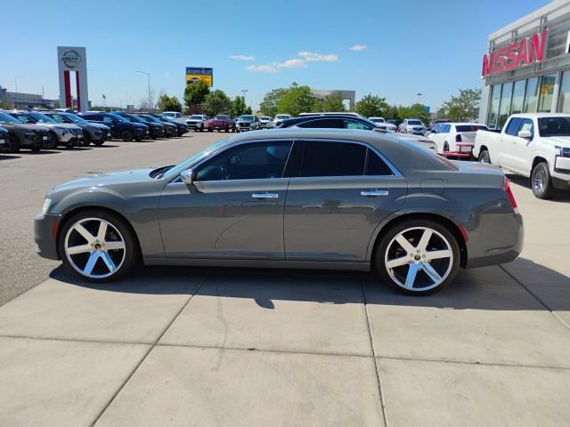 Used 2019 Chrysler 300 Limited w/ Safetytec Plus Group RWD image 12