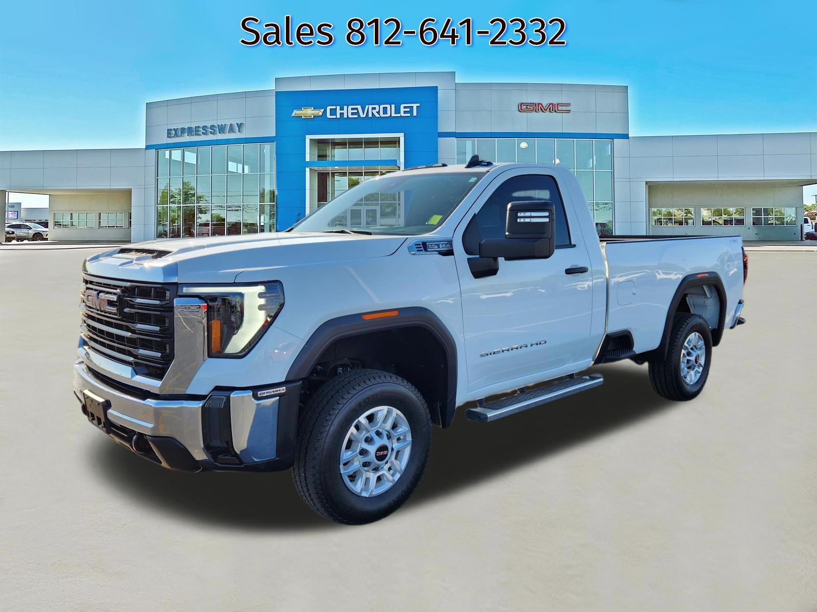 Used 2024 GMC Sierra 2500 Pro w/ Convenience Package AWD/4WD image 3