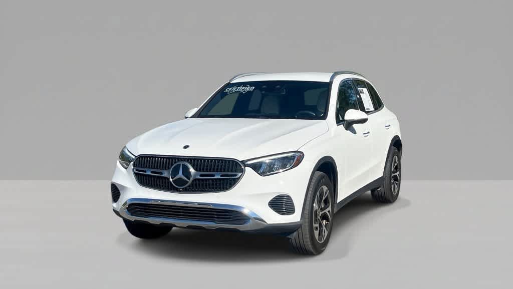 Certified 2025 Mercedes-Benz GLC 350e 4MATIC image 4