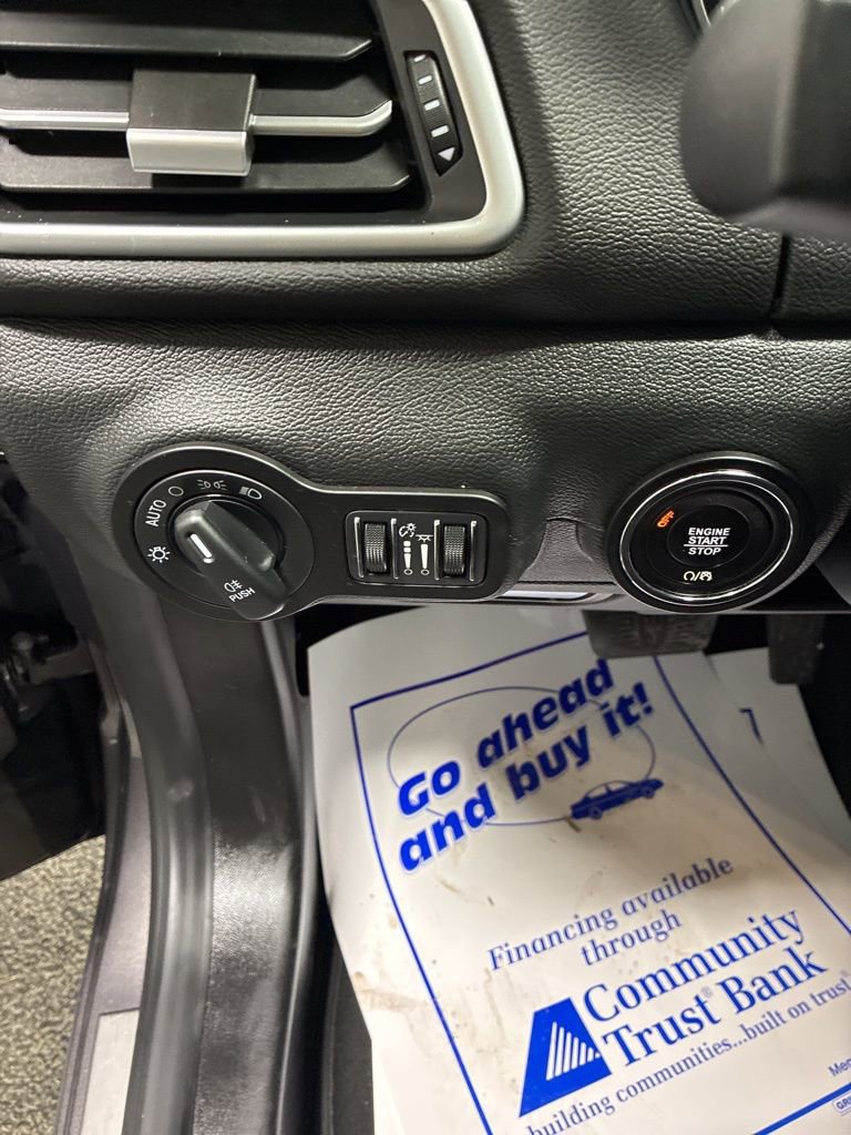 Used 2023 Maserati Ghibli Modena image 15