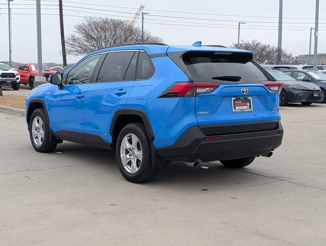Used 2020 Toyota RAV4 XLE w/ Convenience Package image 9