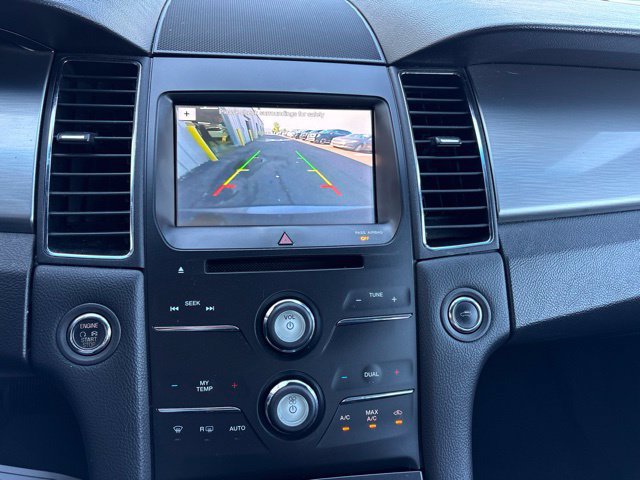 Used 2019 Ford Taurus SEL w/ Equipment Group 201A FWD image 17