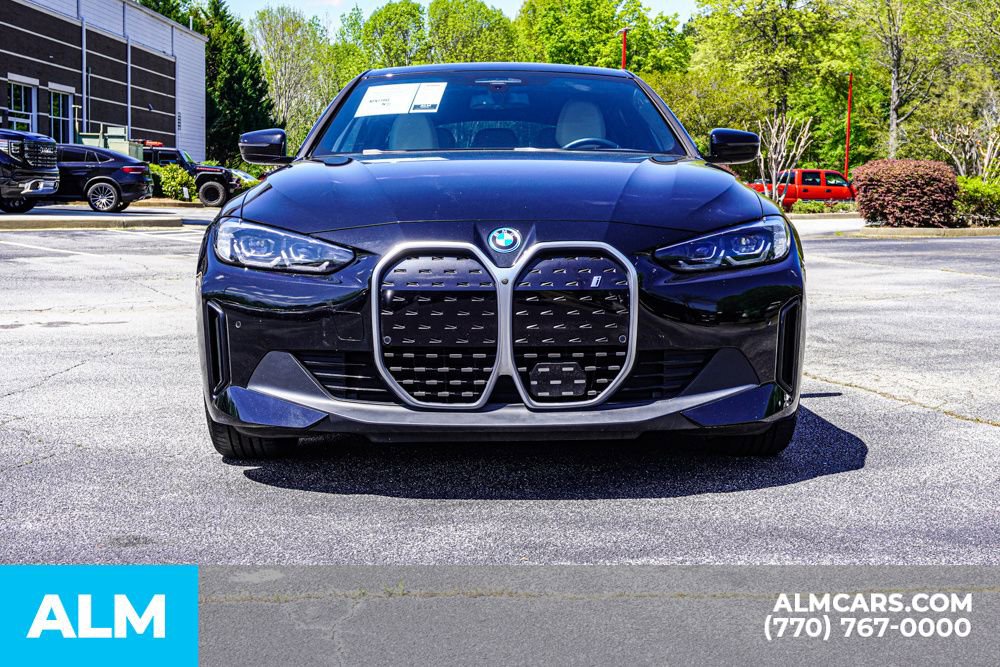 Used 2022 BMW i4 eDrive40 image 11
