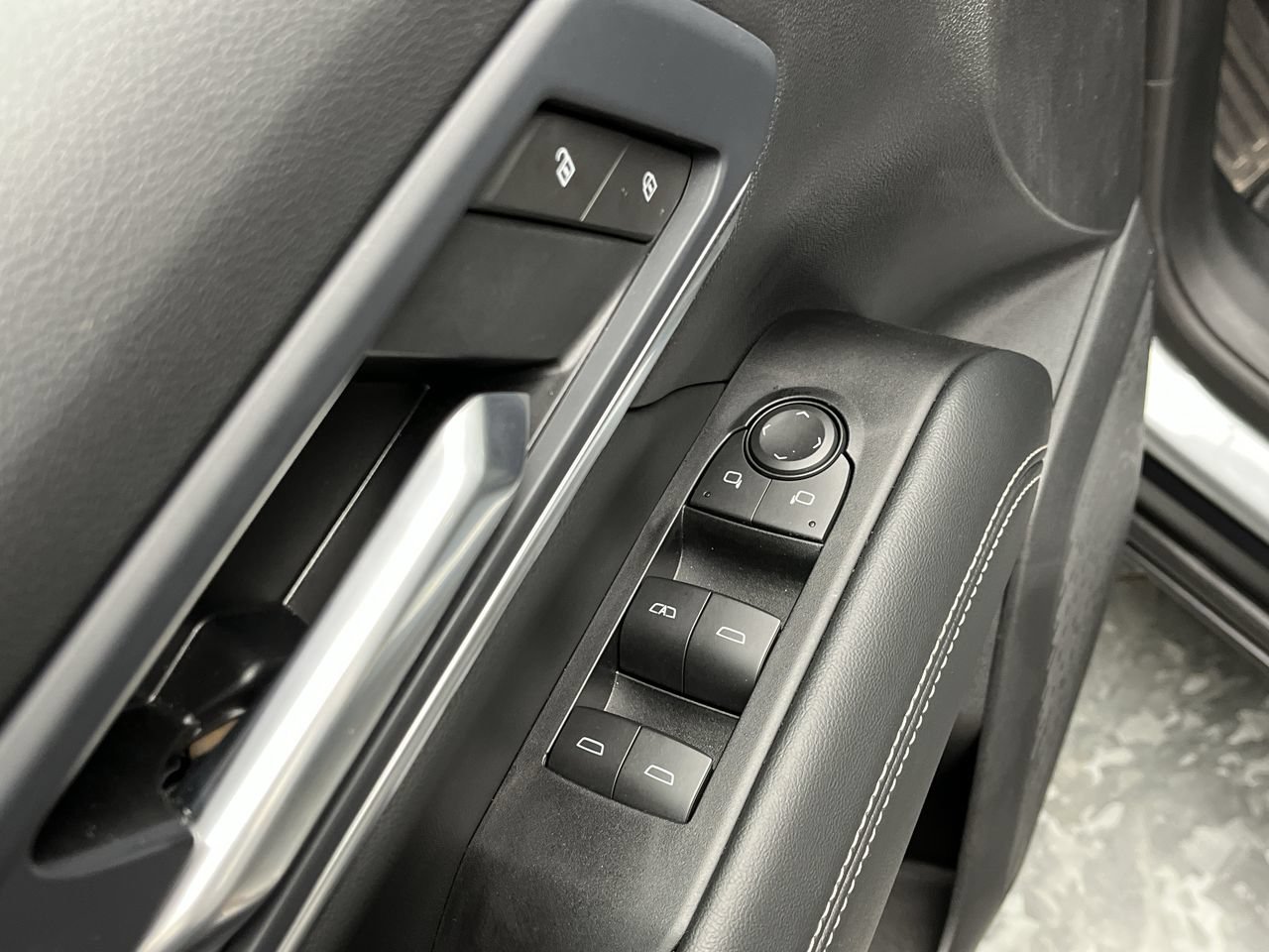 Certified 2026 GMC Terrain Elevation AWD/4WD image 8
