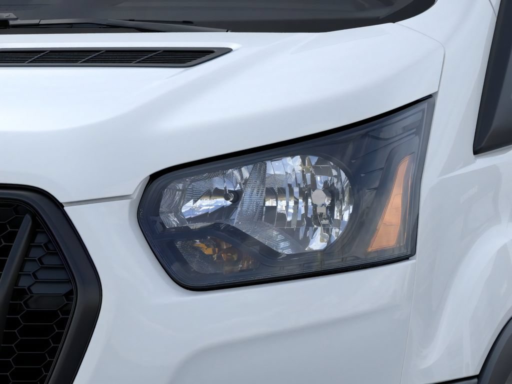 New 2025 Ford Transit 250 RWD image 19