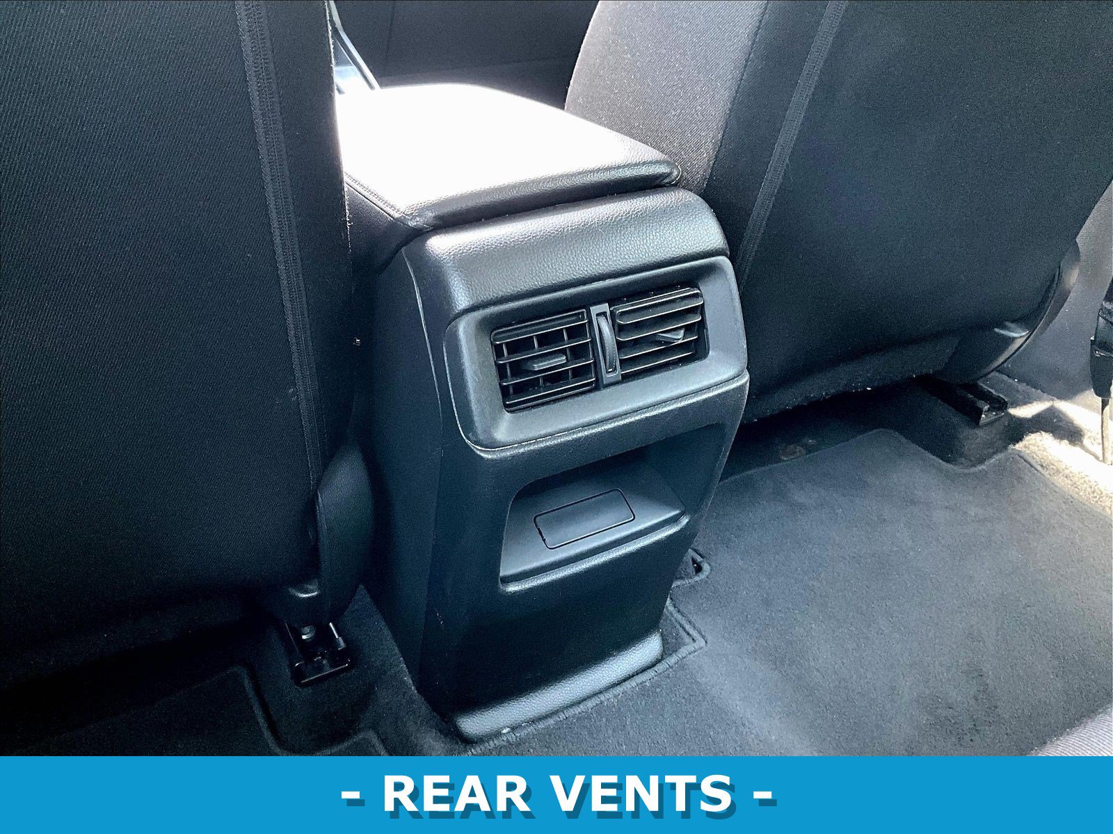 Used 2024 Honda CR-V LX image 10