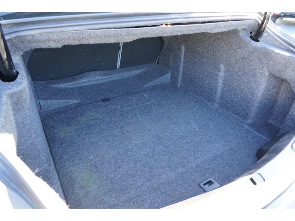Used 2019 Chevrolet Impala LS FWD image 26