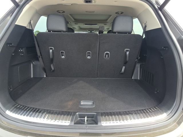 Used 2023 Kia Telluride SX image 12