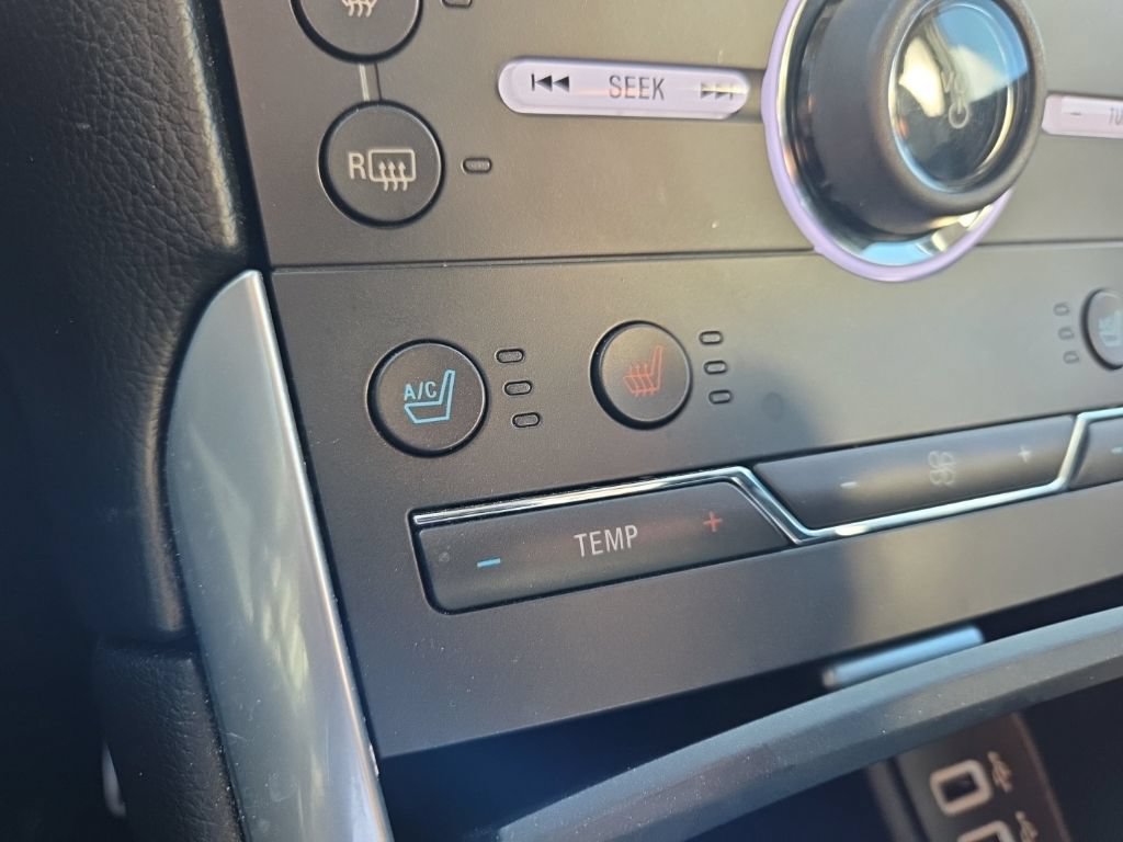 Used 2016 Ford Edge Sport w/ Equipment Group 401A AWD/4WD image 19