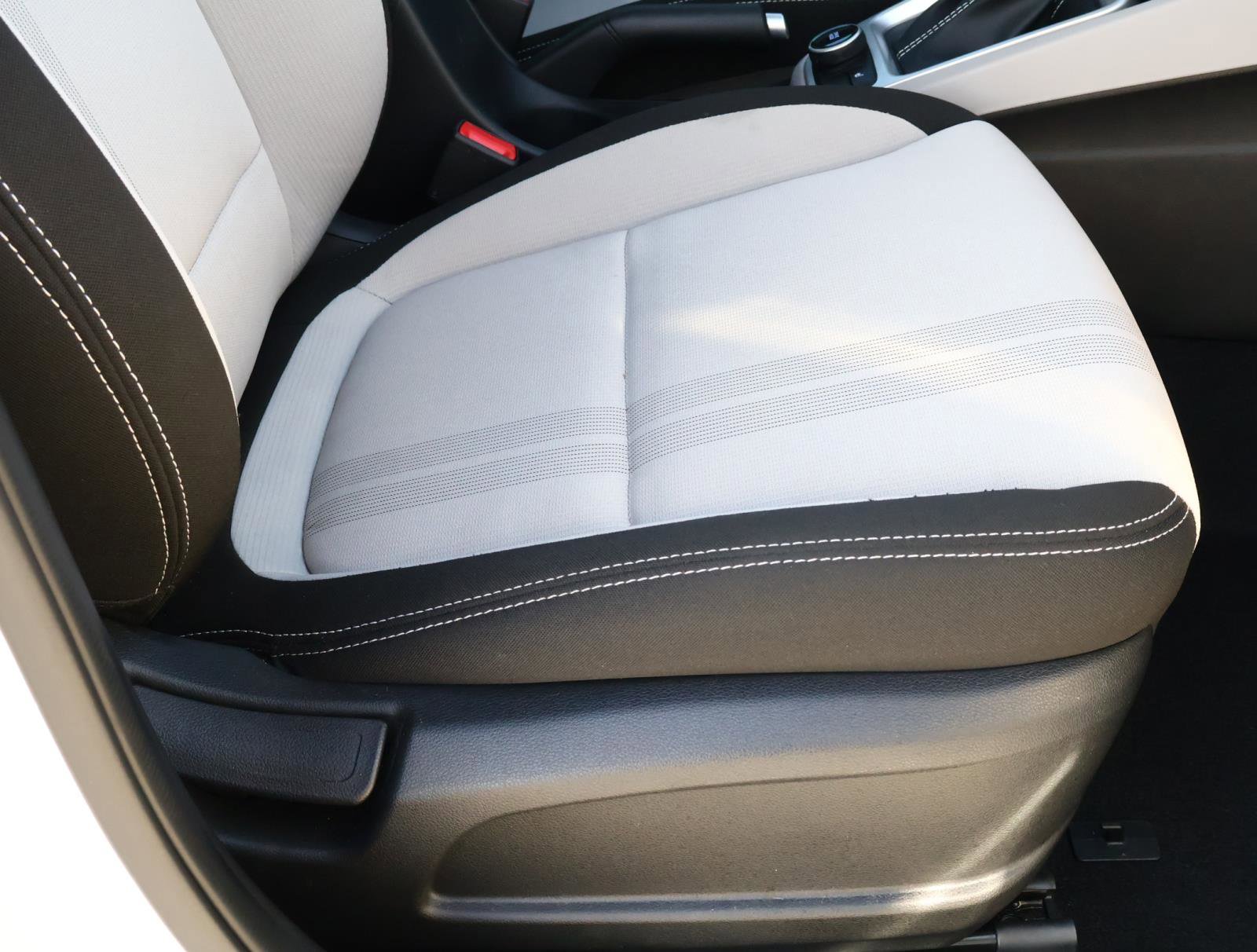 Used 2021 Hyundai Venue SEL w/ Premium Package image 18