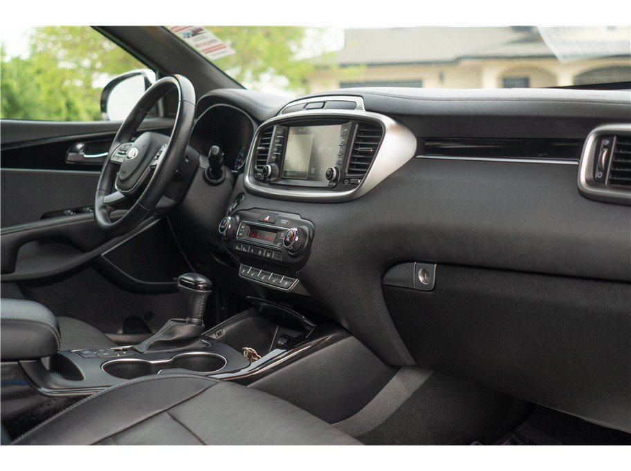 Used 2019 Kia Sorento SX FWD image 43
