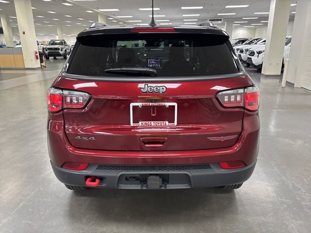 Used 2022 Jeep Compass Trailhawk w/ Trailhawk Convenience Group AWD/4WD image 6