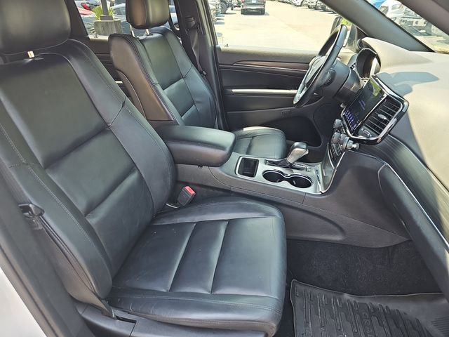 Used 2020 Jeep Grand Cherokee Limited image 10