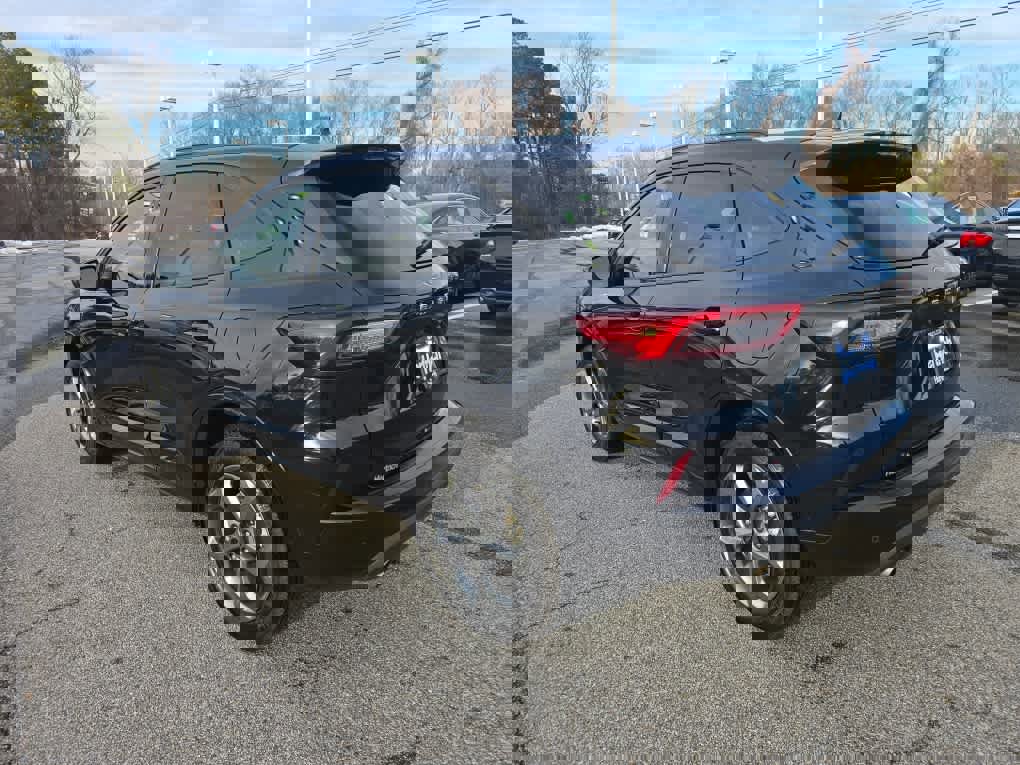 Used 2023 Ford Escape ST-Line Select w/ Tech Pack #1 AWD/4WD image 3