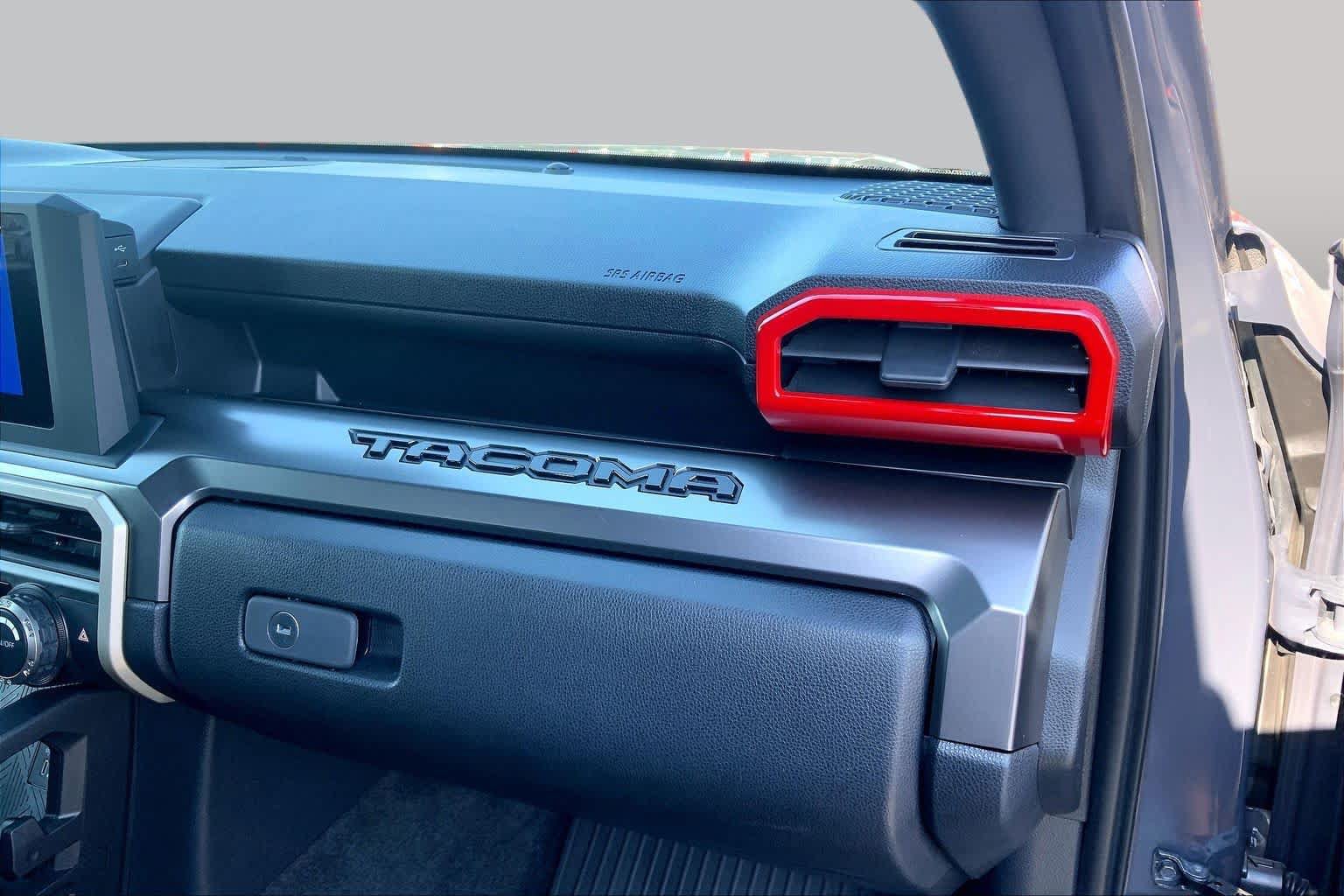 Used 2025 Toyota Tacoma SR5 RWD image 19