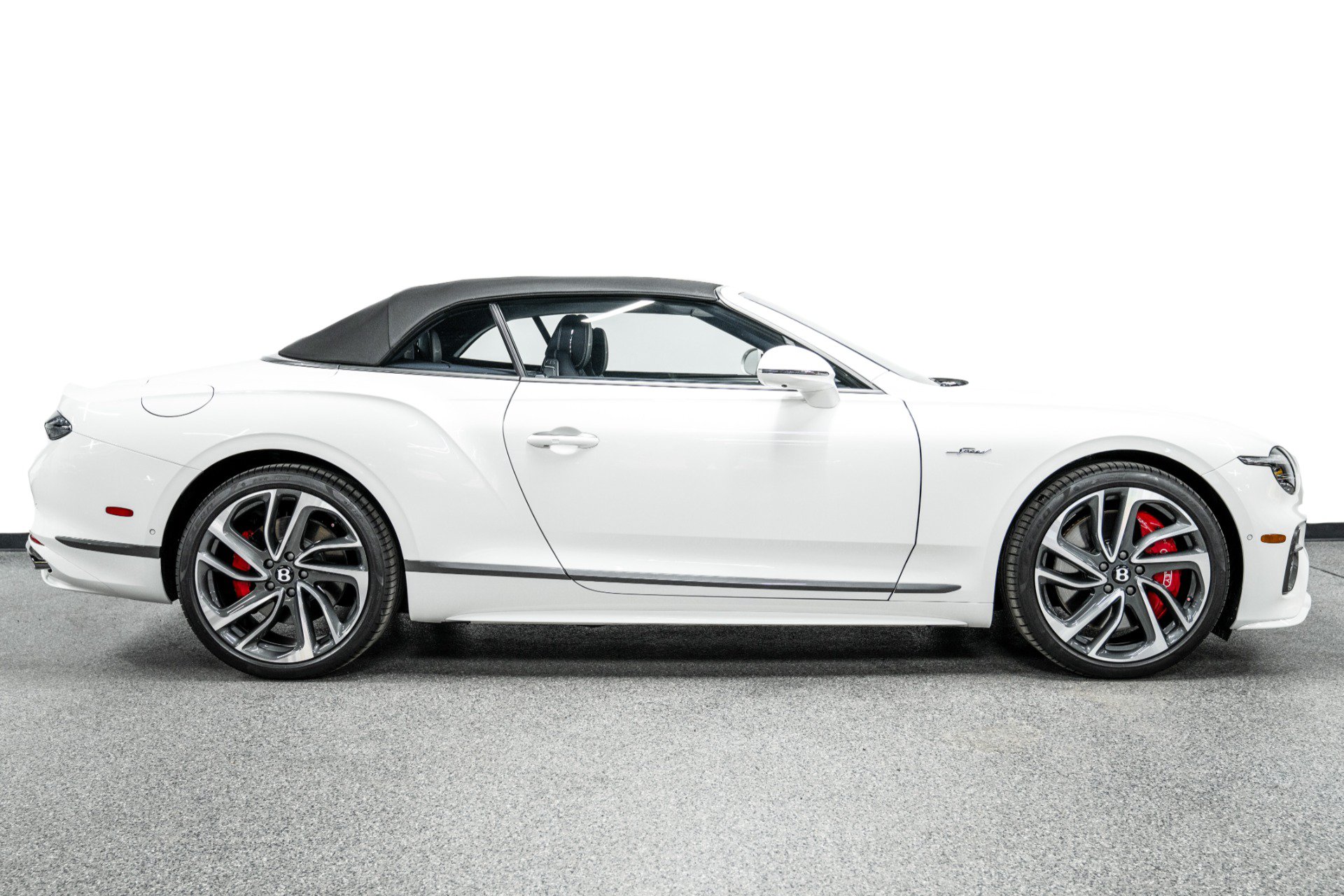 Used 2025 Bentley Continental GT Speed AWD/4WD image 17