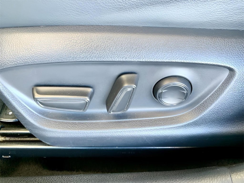 Used 2024 Toyota Camry XSE image 38