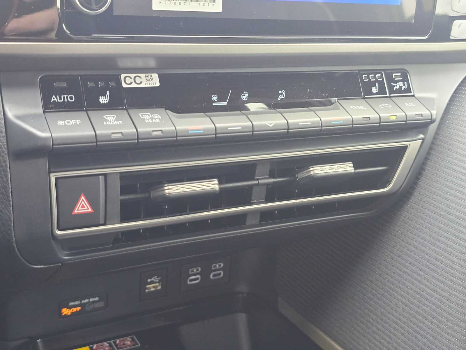 New 2026 Toyota Camry SE AWD/4WD image 28