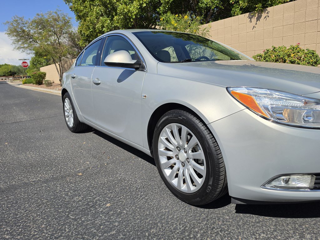 Used 2011 Buick Regal CXL w/ RL3 Preferred Equipment Group FWD image 27