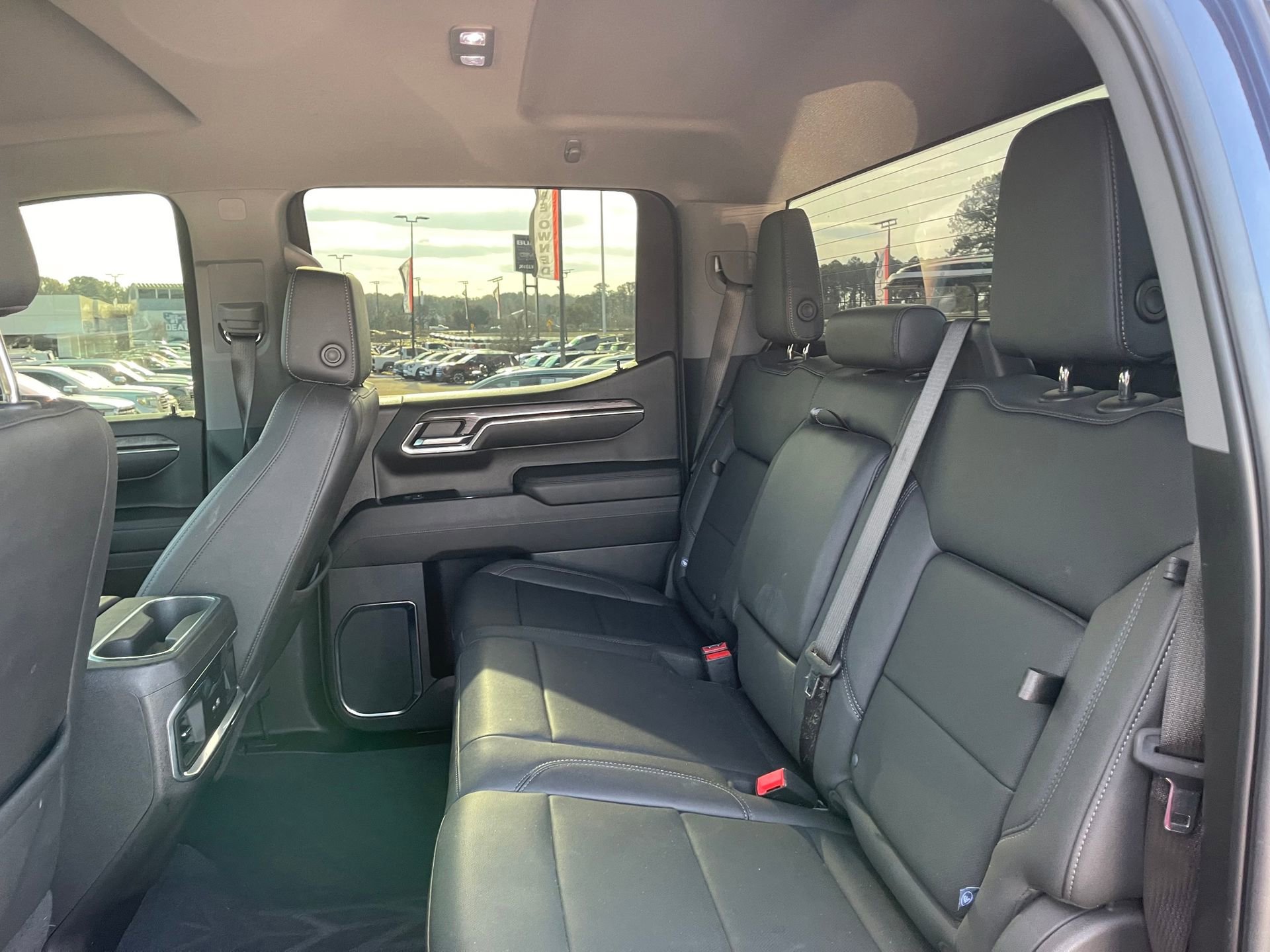 Used 2024 Chevrolet Silverado 1500 LTZ w/ Z71 Off-Road Package image 25