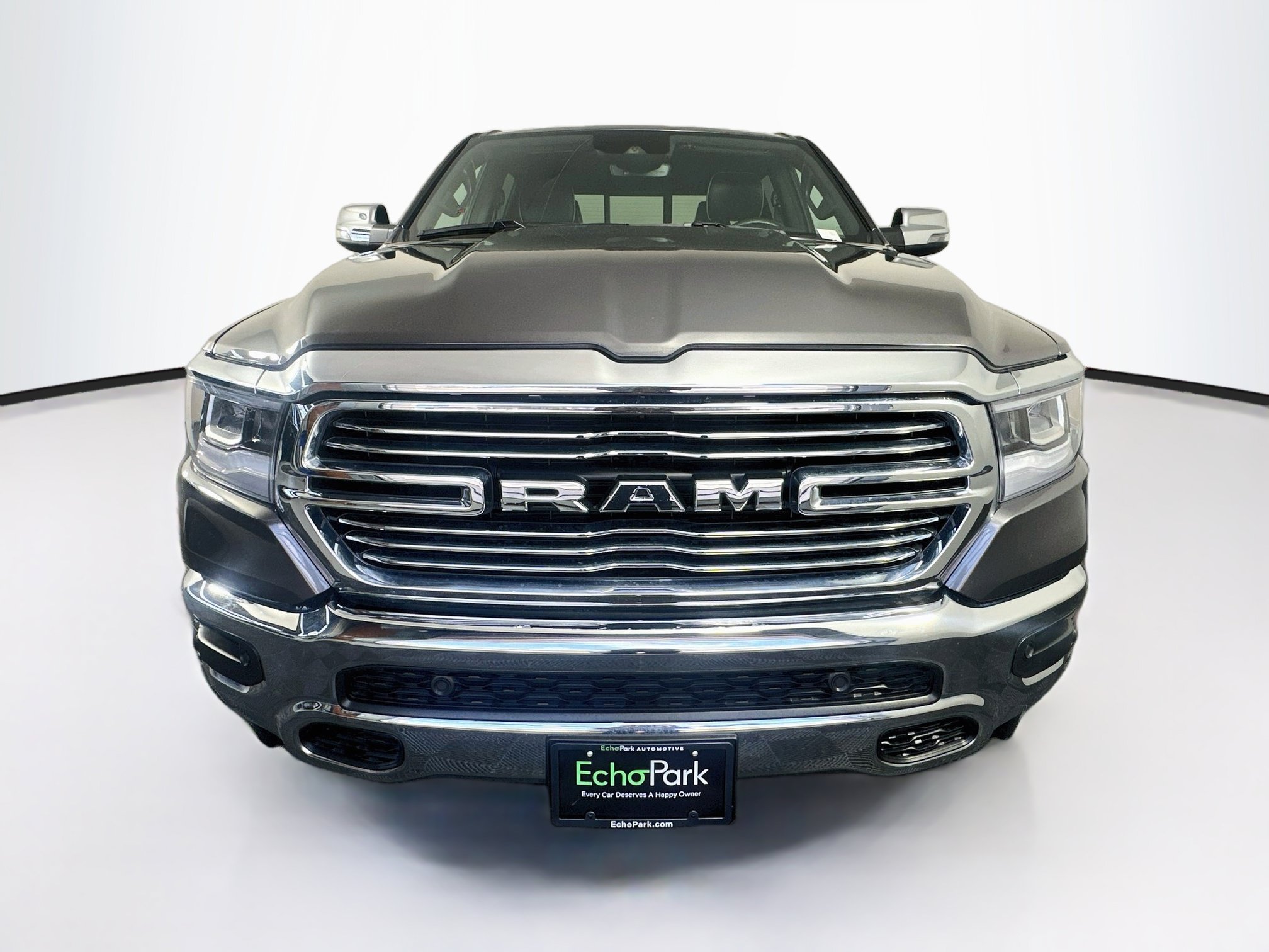 Used 2023 RAM 1500 Laramie AWD/4WD image 2