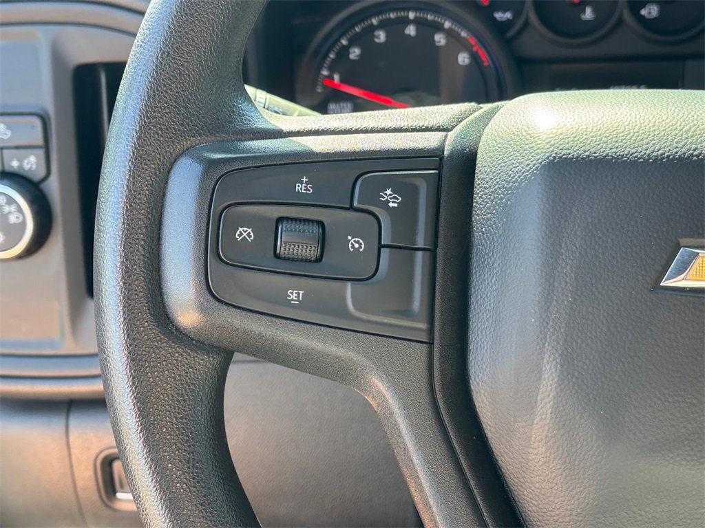 Used 2024 Chevrolet Silverado 1500 Custom image 16