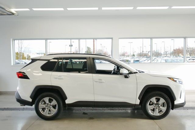 Used 2024 Toyota RAV4 XLE image 7
