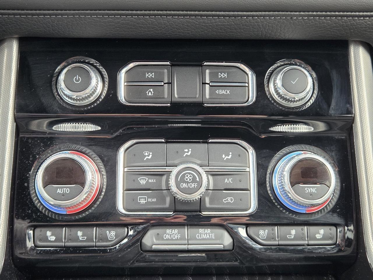 Used 2021 GMC Yukon Denali w/ Denali Ultimate Package image 30