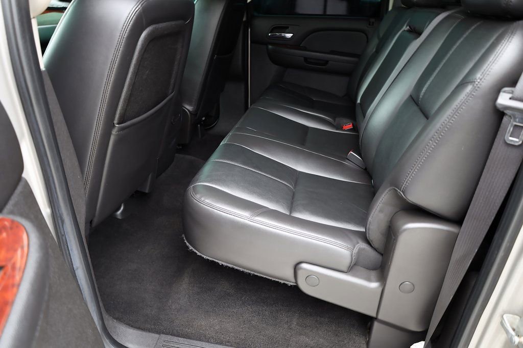 Used 2009 Chevrolet Silverado 1500 LTZ w/ Safety Package image 17