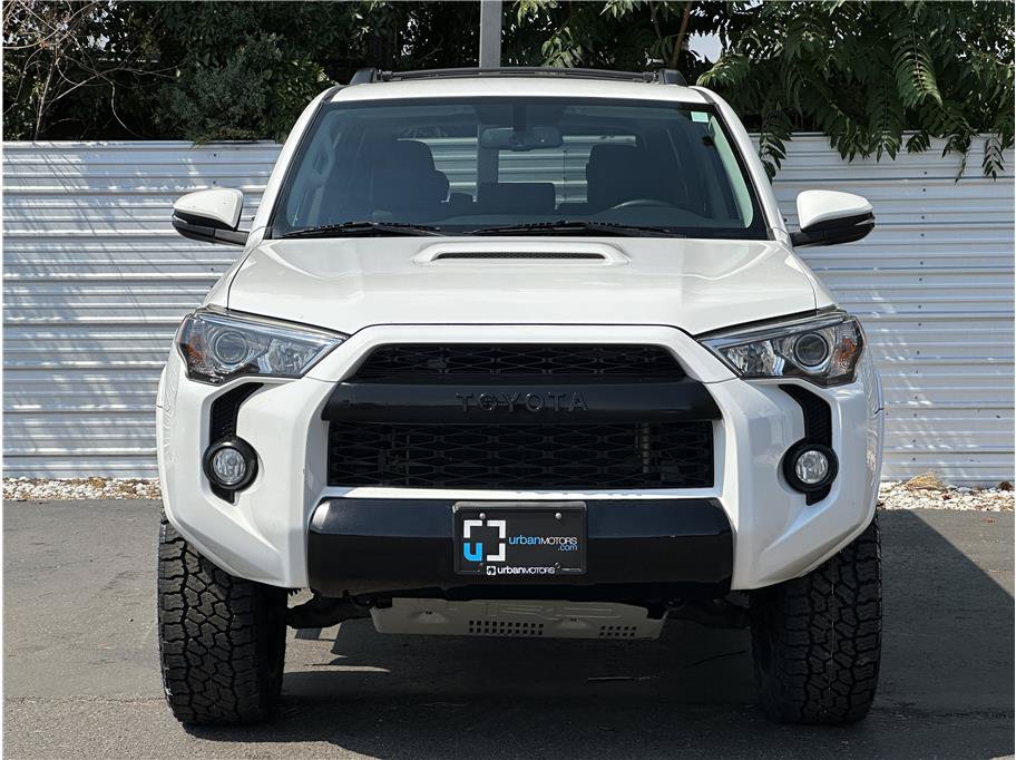 Used 2018 Toyota 4Runner TRD Off-Road Premium w/ TRD Performance Package AWD/4WD image 7